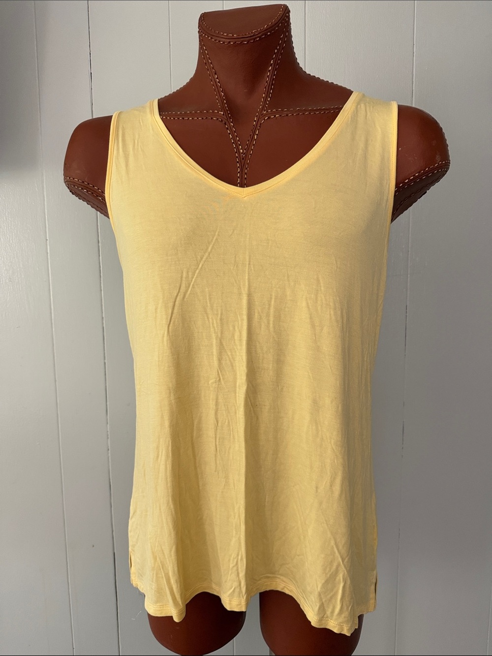 White House Black Market Pale Yellow V-Neck Tank Top